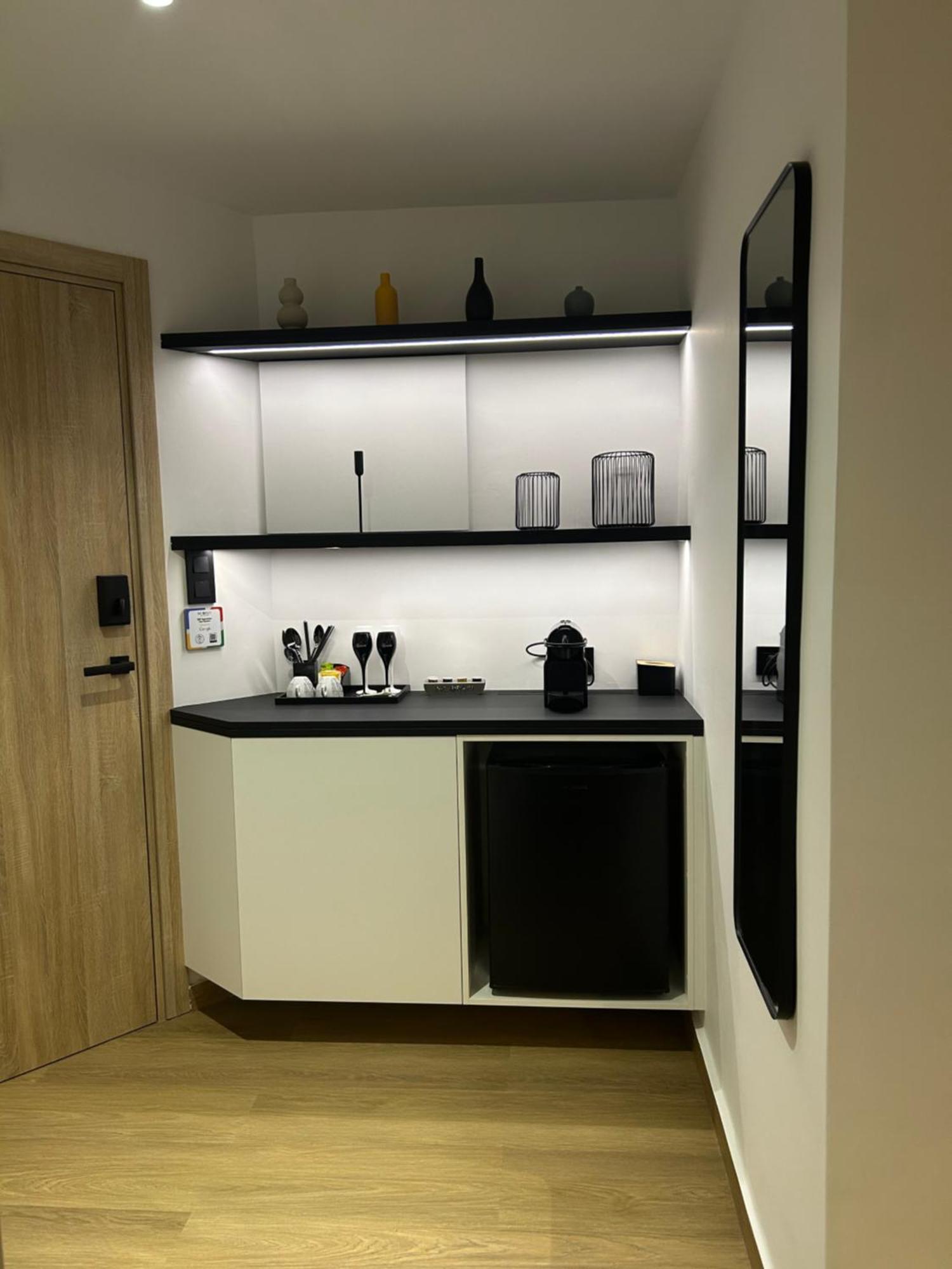 Incorsο - Smart Luxury Stay - Athens Airport - 24Hr Passcode Check In Markópoulon 외부 사진